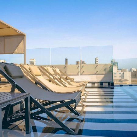Hotel Faranda Collection Barranquilla, A Member Of Radisson Individuals Barranquilla  Exterior foto Rooftop pool at the hotel