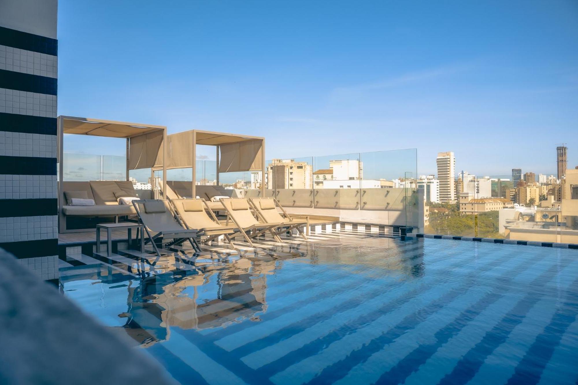 Hotel Faranda Collection Barranquilla, A Member Of Radisson Individuals Barranquilla  Exterior foto Rooftop pool